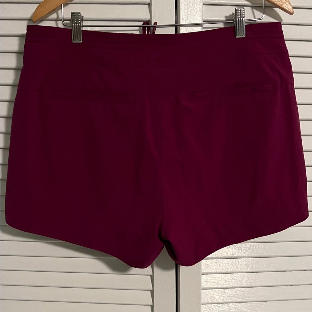 Athleta Women's Magenta Athletic Shorts - Picture 4 of 5